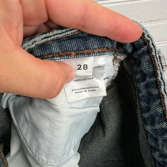 PTCL Women's Distressed High-Rise Denim Mid Thigh Shorts Blue Size 28 - Picture 10 of 13